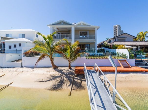20 Seafarer Court, Surfers Paradise, QLD 4217 AU
