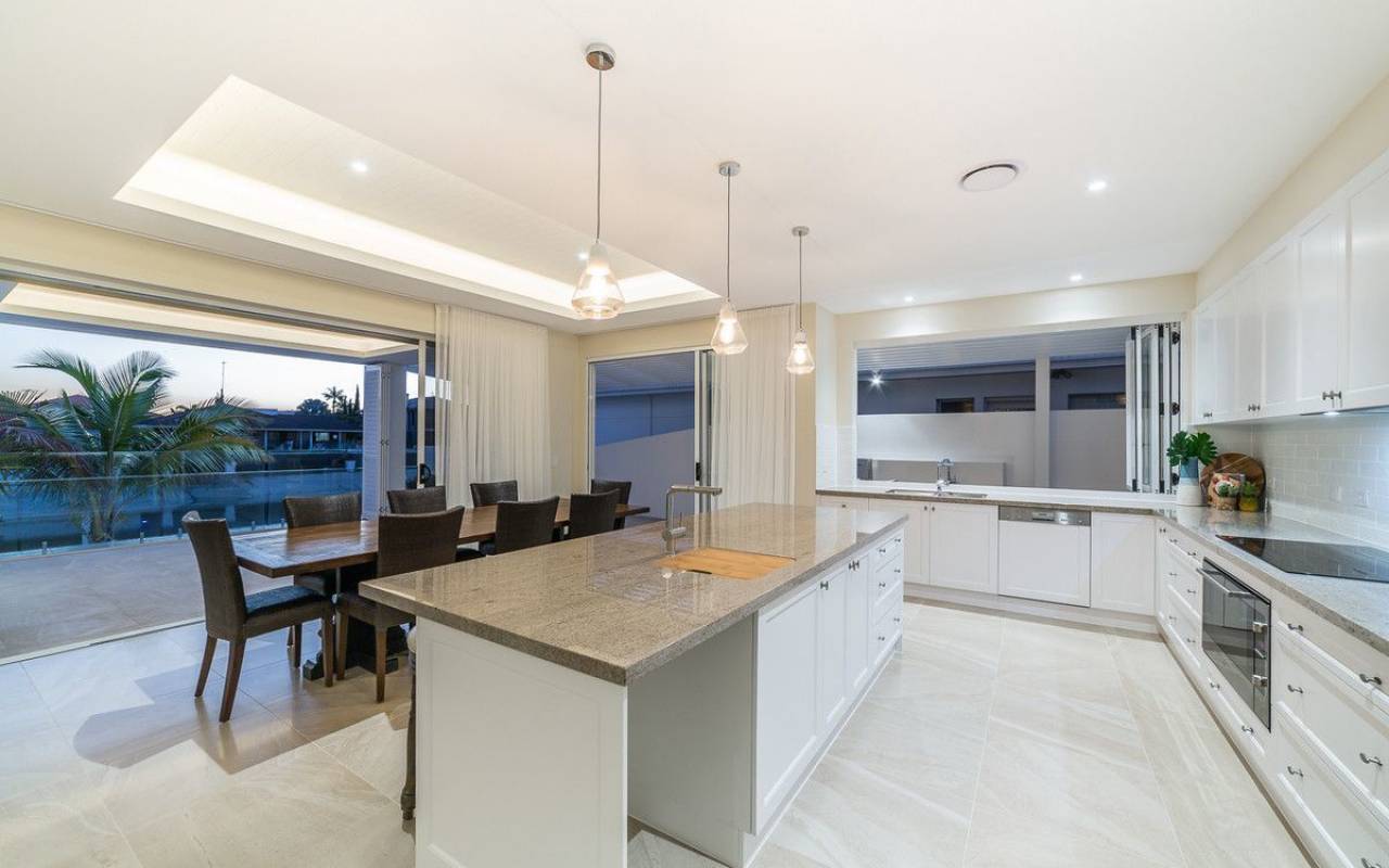20 Seafarer Court, Surfers Paradise, QLD 4217 AU