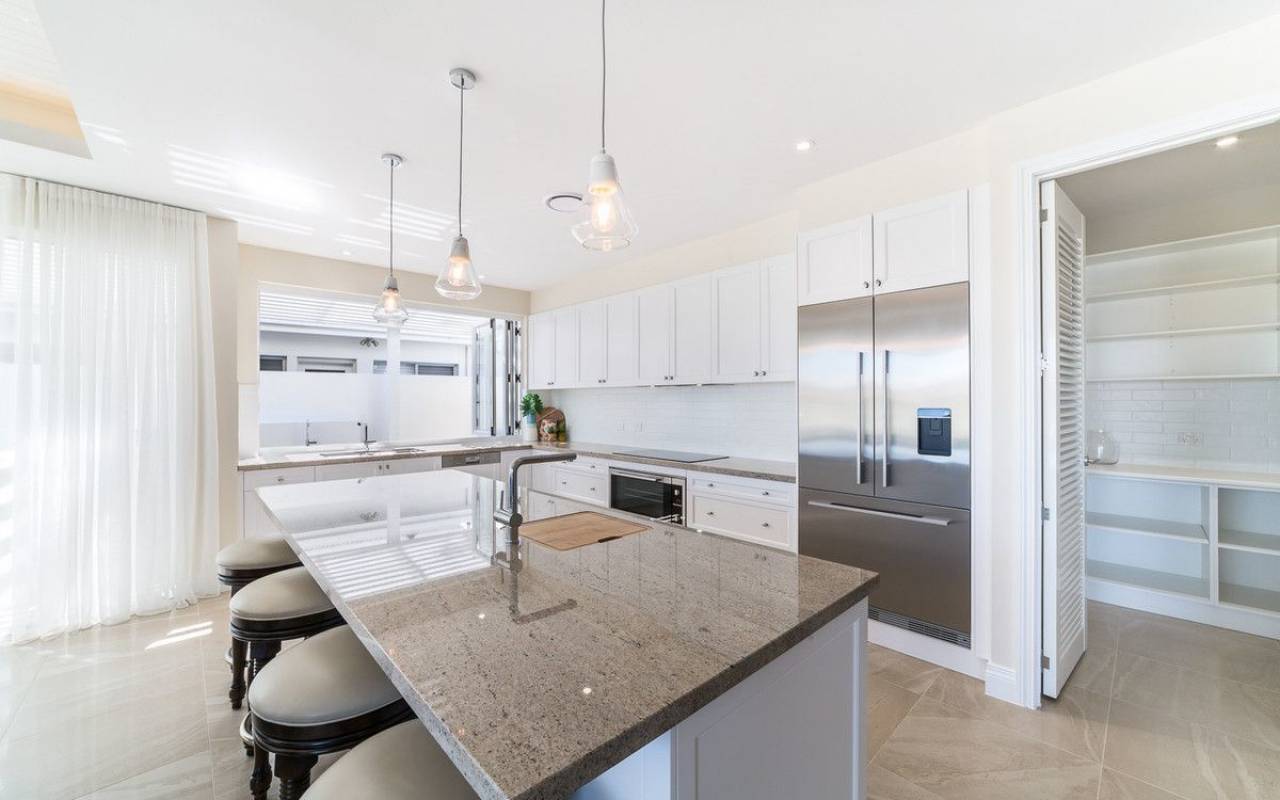 20 Seafarer Court, Surfers Paradise, QLD 4217 AU