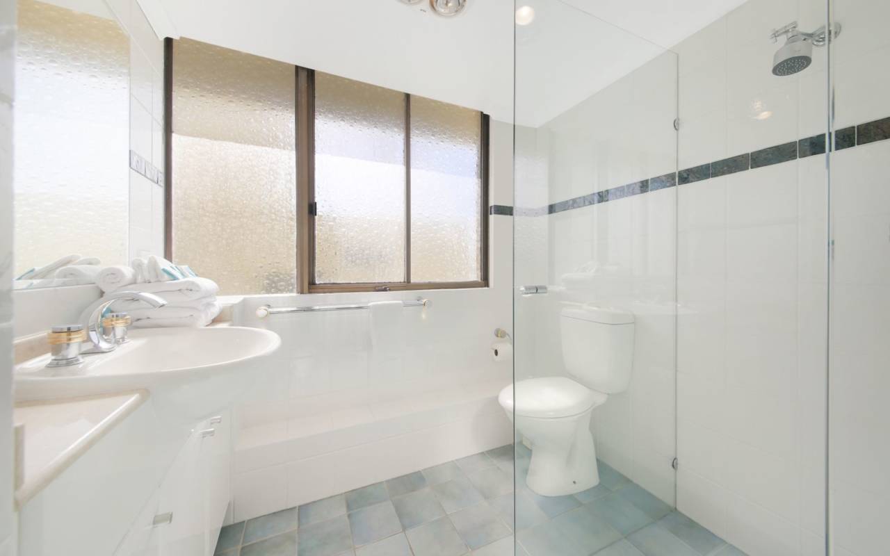 10/3 Garfield Terrace, Surfers Paradise, QLD 4217 AU