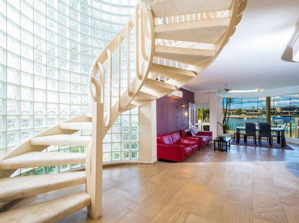 1/32 Sunset Boulevard, Surfers Paradise, Qld 4217 AU