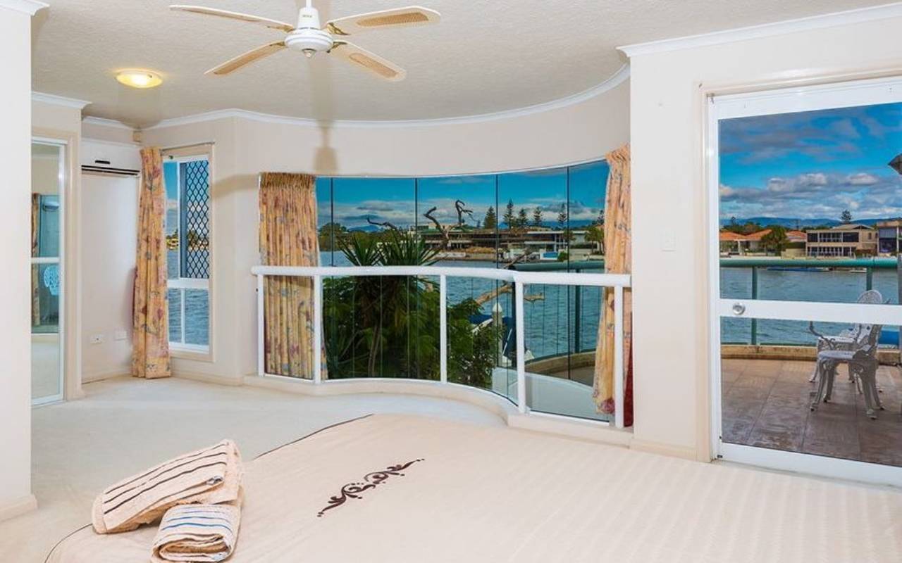 1/32 Sunset Boulevard, Surfers Paradise, Qld 4217 AU