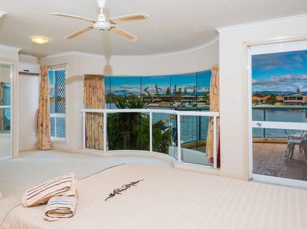 1/32 Sunset Boulevard, Surfers Paradise, Qld 4217 AU