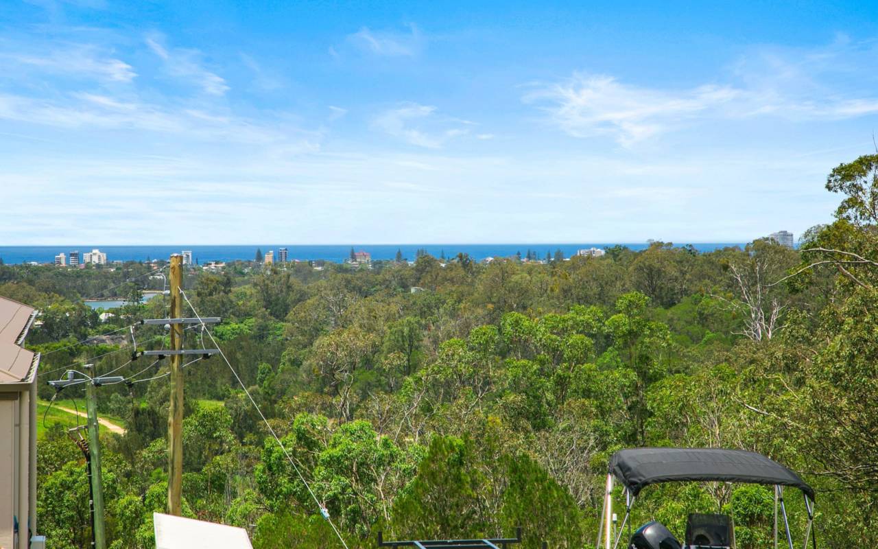 2/40 Sky Royal Terrace, Burleigh Heads, QLD 4220 AU