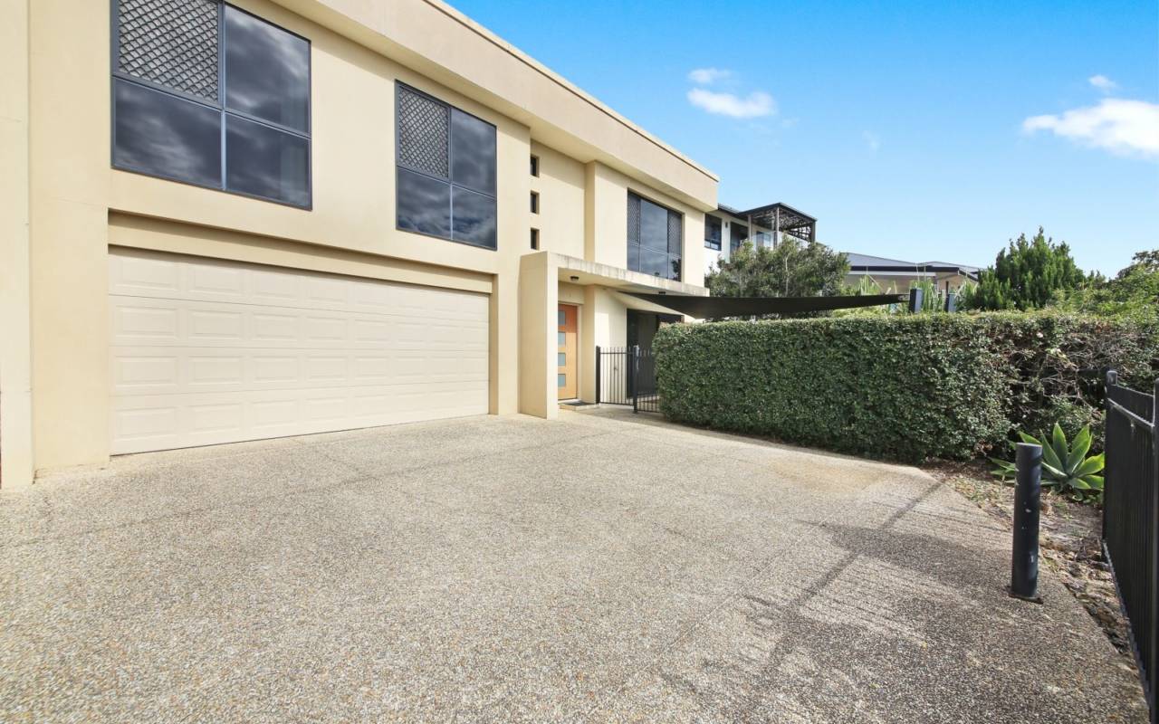 1/40 Sky Royal Terrace, Burleigh Heads, QLD 4220 AU
