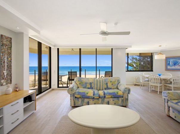 3/3 Garfield Terrace, Surfers Paradise, QLD 4217 AU