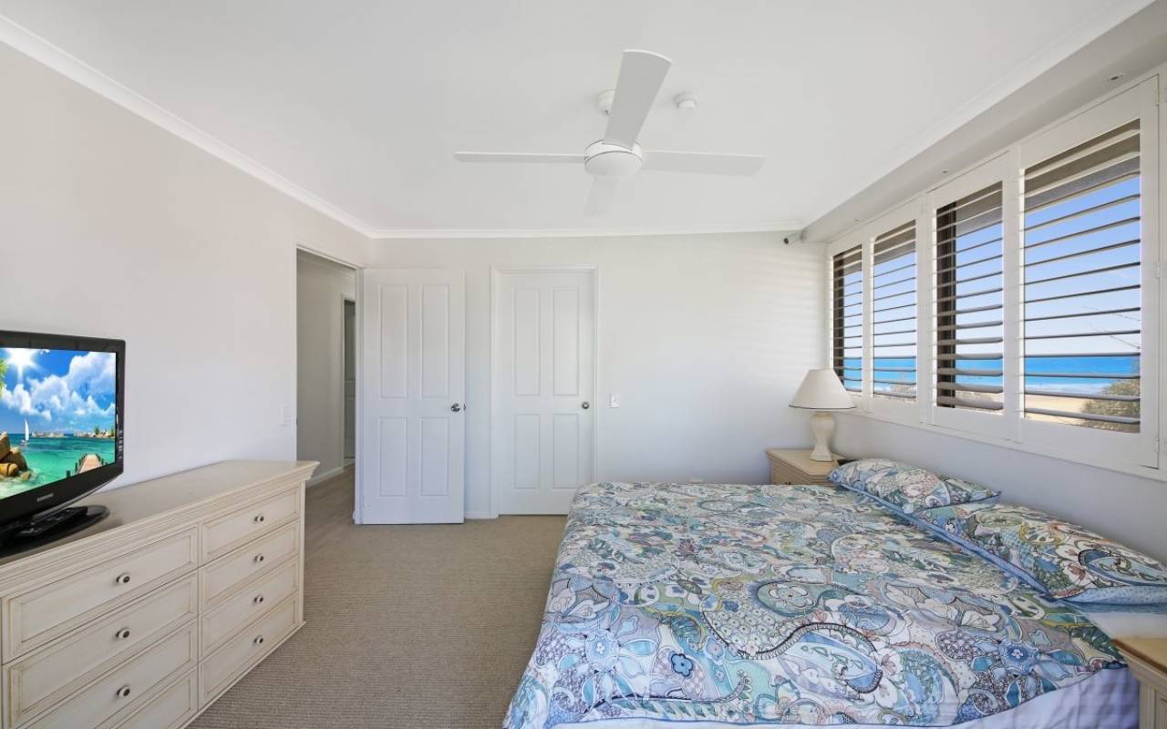 3/3 Garfield Terrace, Surfers Paradise, QLD 4217 AU