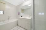 4 Lotus Key, Broadbeach Waters, QLD 4218 AU