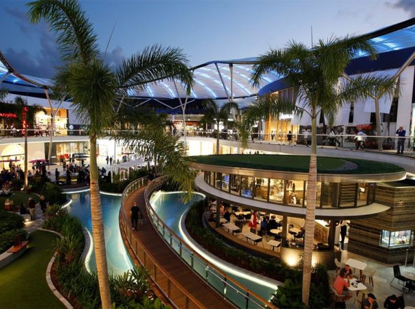 4 Lotus Key, Broadbeach Waters, QLD 4218 AU