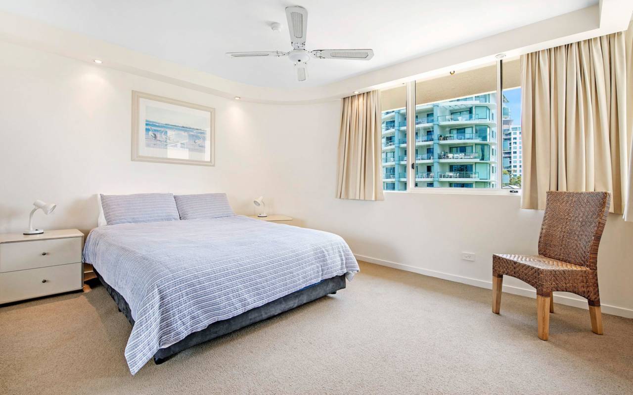 4/3 Garfield Terrace, Surfers Paradise, QLD 4217 AU