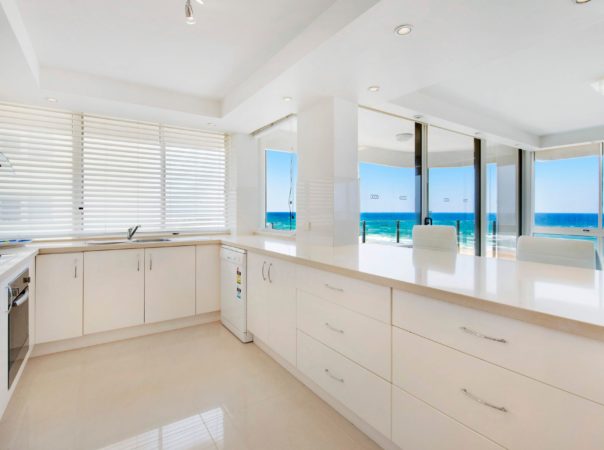 4/3 Garfield Terrace, Surfers Paradise, QLD 4217 AU