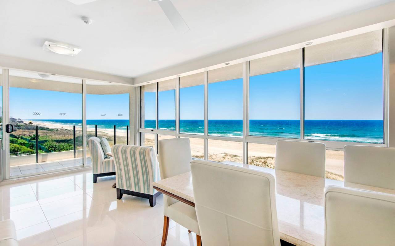 4/3 Garfield Terrace, Surfers Paradise, QLD 4217 AU