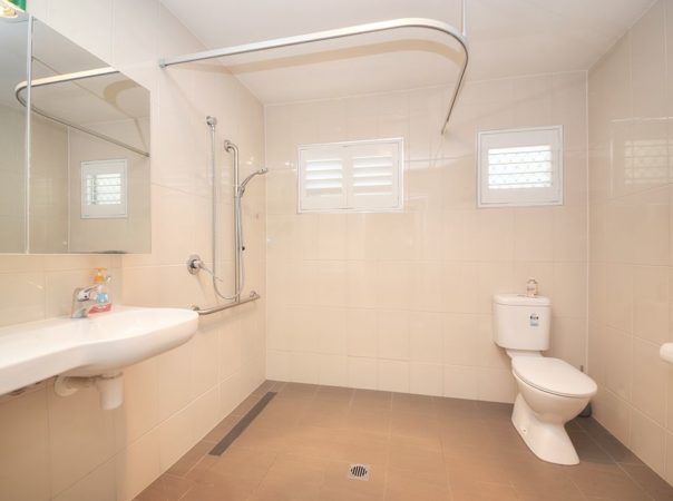 5 Harris Street, Labrador, QLD 4215 AU