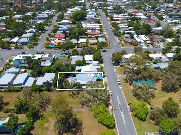 5 Harris Street, Labrador, QLD 4215 AU