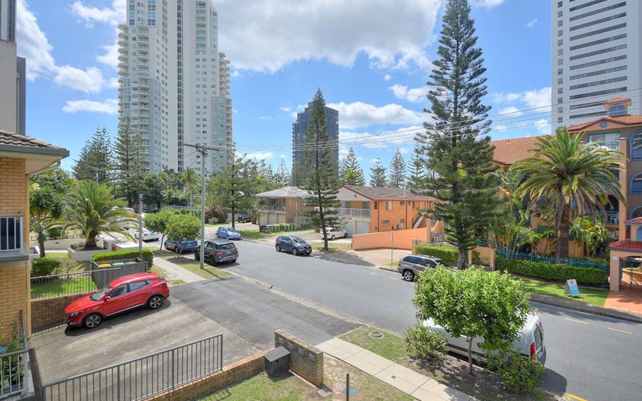 5/19 Anne Ave, Broadbeach, QLD 4218 AU