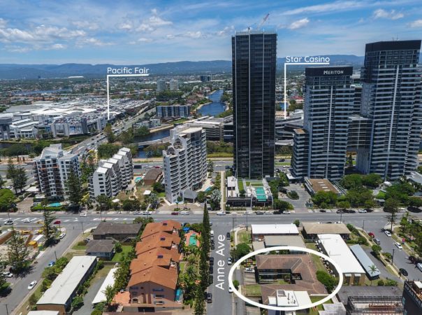 5/19 Anne Ave, Broadbeach, QLD 4218 AU