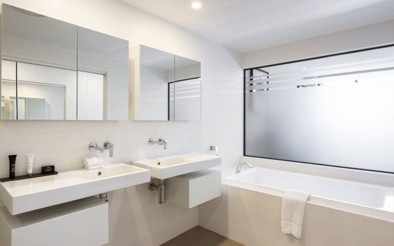 110/9 Norfolk Ave, Surfers Paradise, QLD 4217 AU