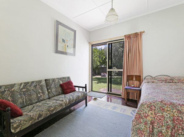 31 Walton Street, Southport, QLD 4215 AU