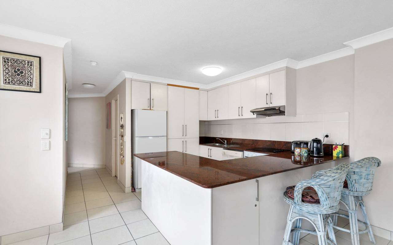 19/26 Old Burleigh Road, Surfers Paradise, QLD 4217 AU