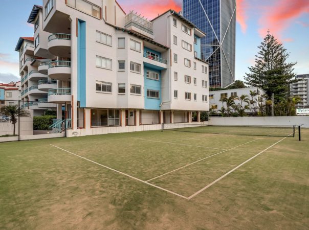 19/26 Old Burleigh Road, Surfers Paradise, QLD 4217 AU