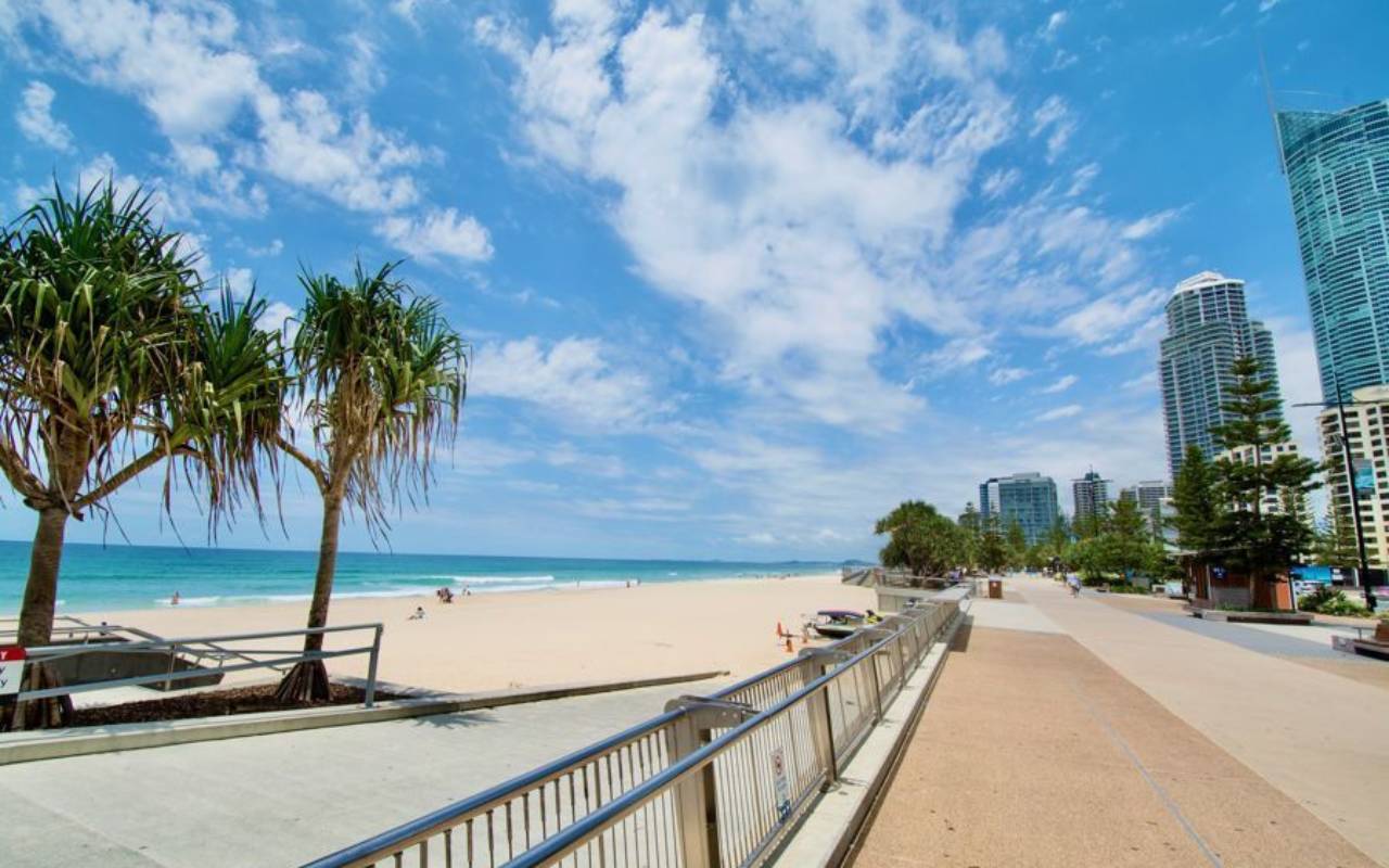 19/26 Old Burleigh Road, Surfers Paradise, QLD 4217 AU