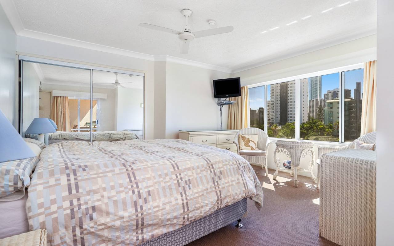 31/26 Old Burleigh Road, Surfers Paradise, QLD 4217 AU