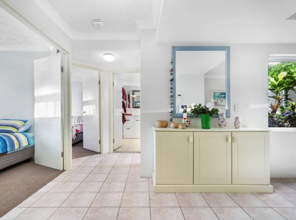 31/26 Old Burleigh Road, Surfers Paradise, QLD 4217 AU