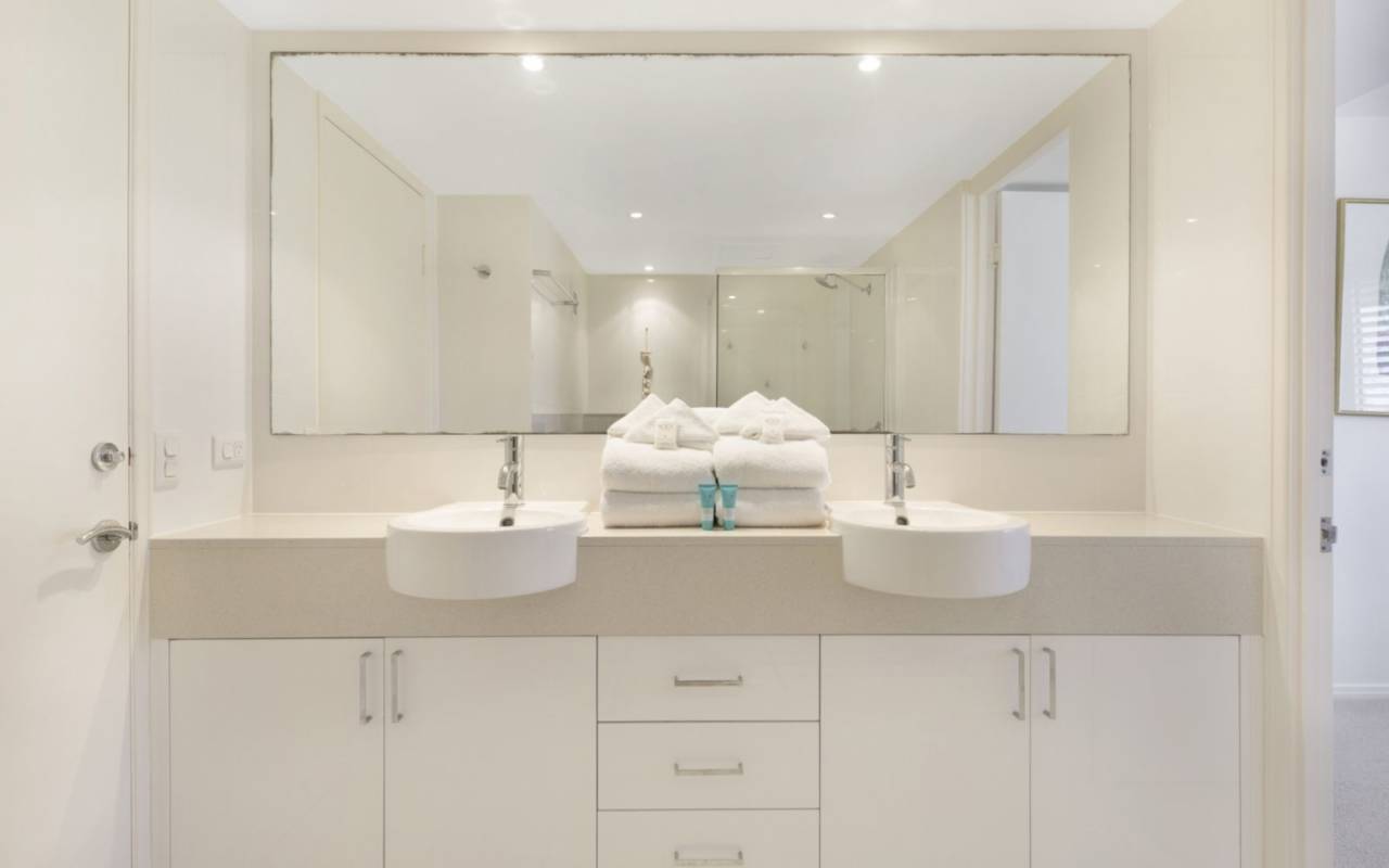5/3 Garfield Terrace, Surfers Paradise, QLD 4217 AU