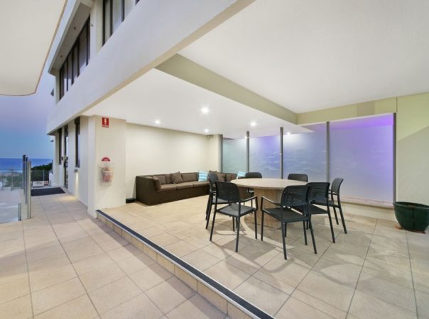 5/3 Garfield Terrace, Surfers Paradise, QLD 4217 AU