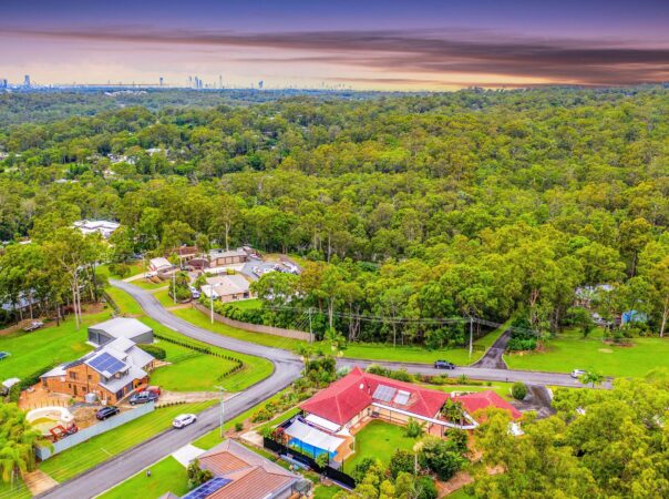 2 Crocus Way, Gaven, QLD 4211 AU
