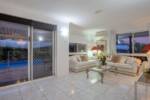 2 Crocus Way, Gaven, QLD 4211 AU
