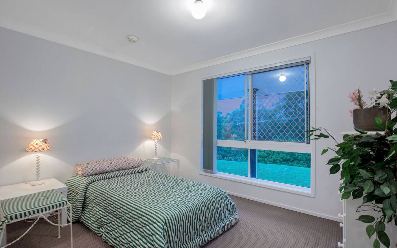 2 Crocus Way, Gaven, QLD 4211 AU