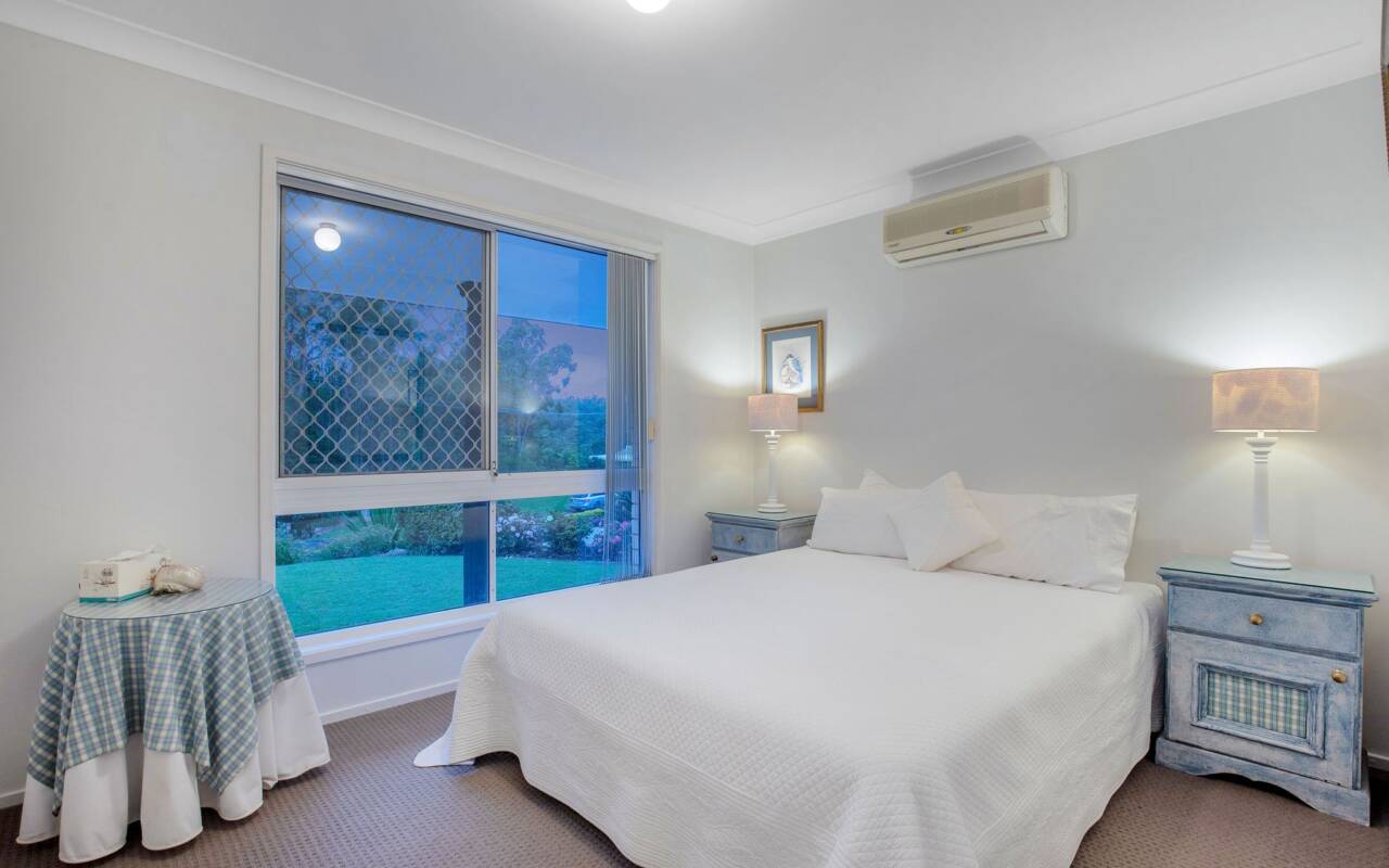 2 Crocus Way, Gaven, QLD 4211 AU