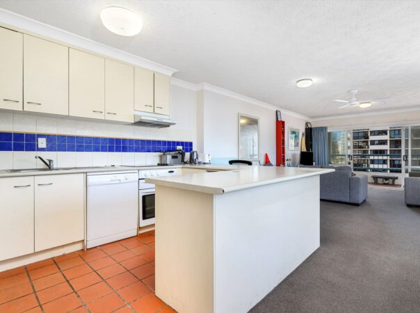 29/26 Old Burleigh Road, Surfers Paradise, QLD 4217 AU