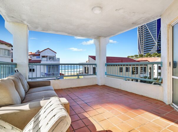 29/26 Old Burleigh Road, Surfers Paradise, QLD 4217 AU