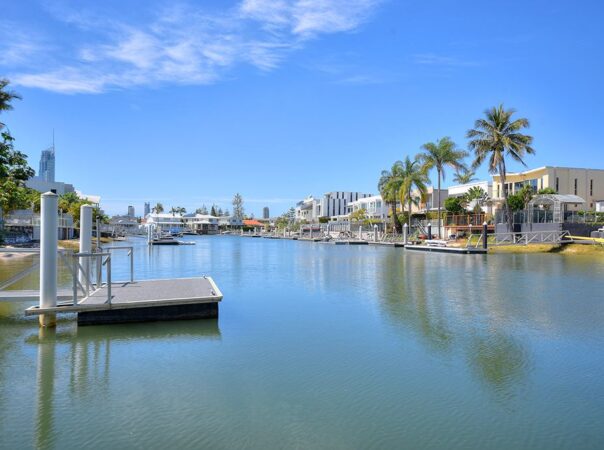 1/3 Pisa Court, Surfers Paradise, QLD 4217 AU