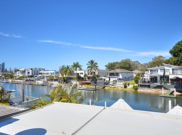1/3 Pisa Court, Surfers Paradise, QLD 4217 AU