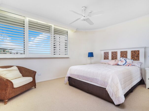 25/3 Garfield Terrace, Surfers Paradise, QLD 4217 AU