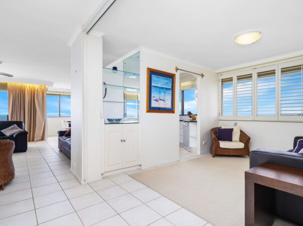 25/3 Garfield Terrace, Surfers Paradise, QLD 4217 AU