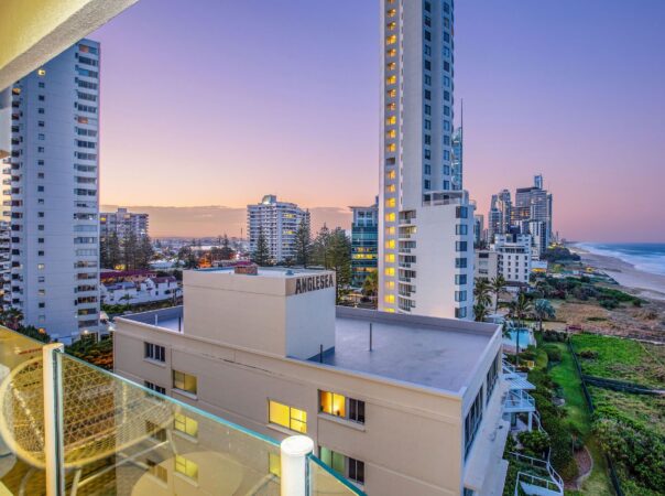 16/3 Garfield Terrace, Surfers Paradise, QLD 4217 AU