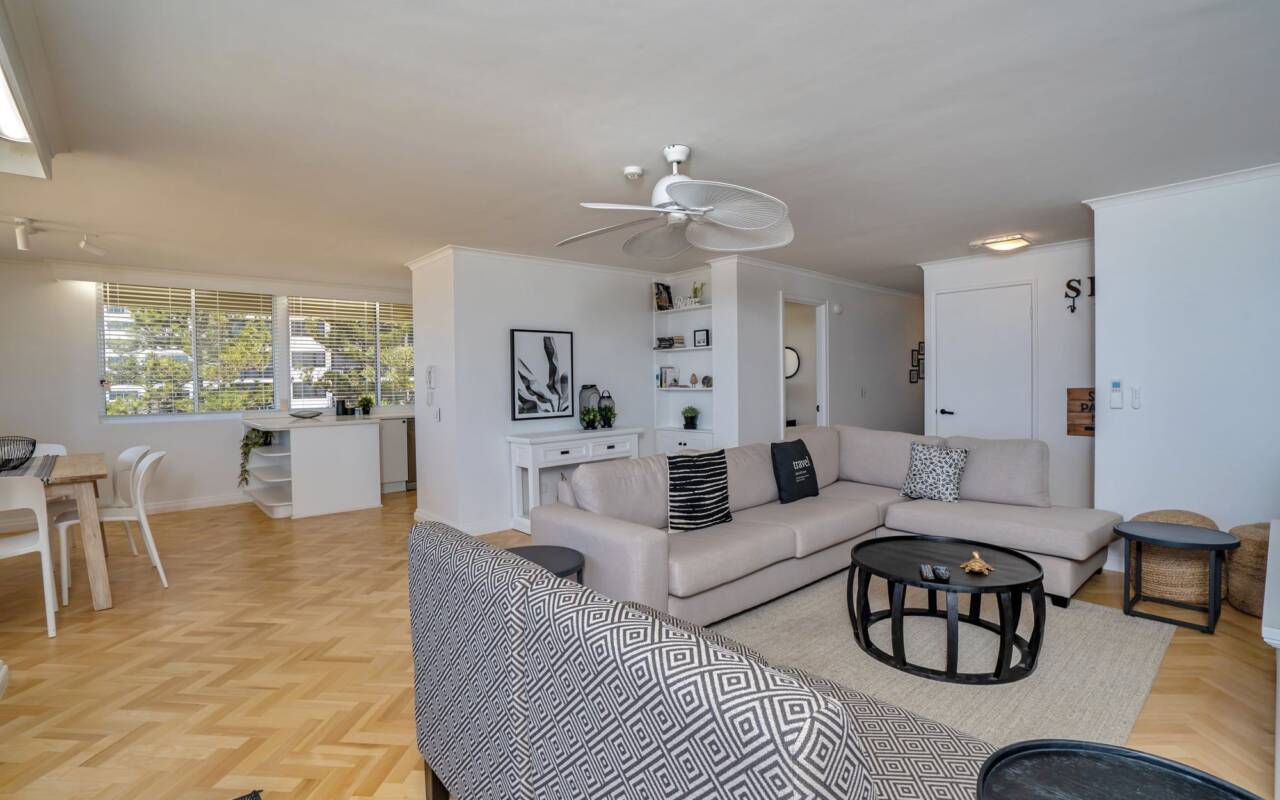 11/3 Garfield Terrace, Surfers Paradise, QLD 4217 AU