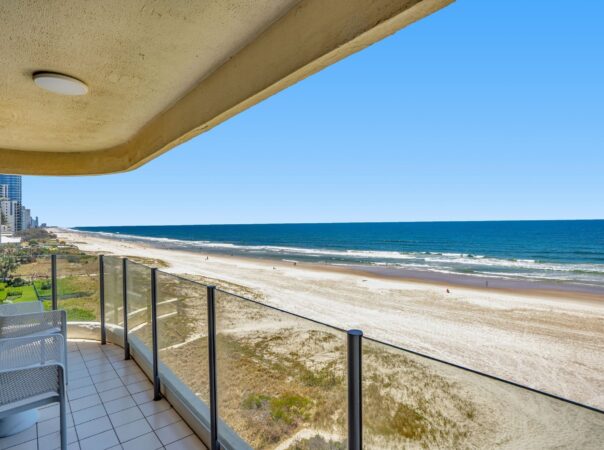 11/3 Garfield Terrace, Surfers Paradise, QLD 4217 AU