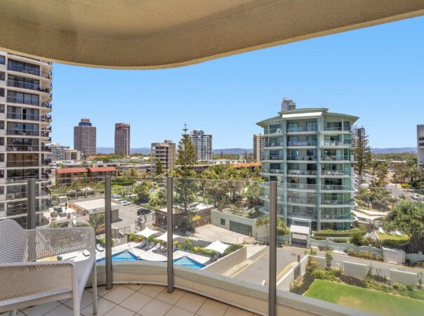 11/3 Garfield Terrace, Surfers Paradise, QLD 4217 AU