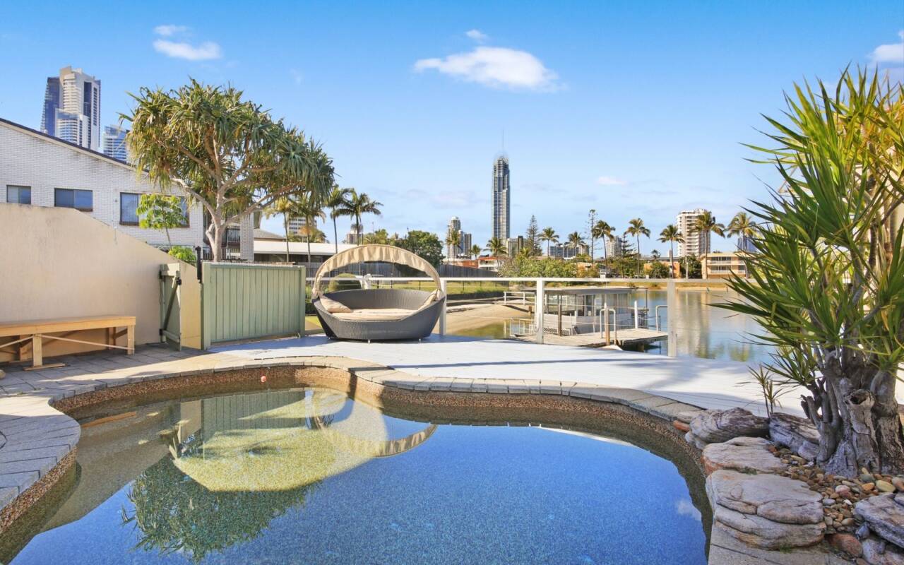 Villa 2/41 Sunrise Boulevard, Surfers Paradise, QLD 4217 AU