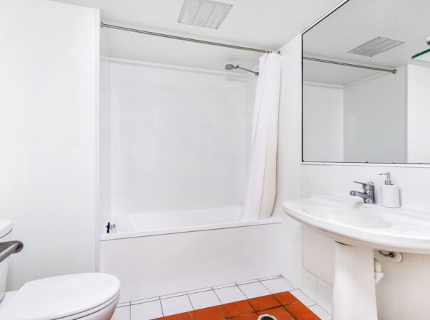 12/26 Old Burleigh Road, Surfers Paradise, QLD 4217 AU