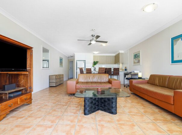 12/26 Old Burleigh Road, Surfers Paradise, QLD 4217 AU