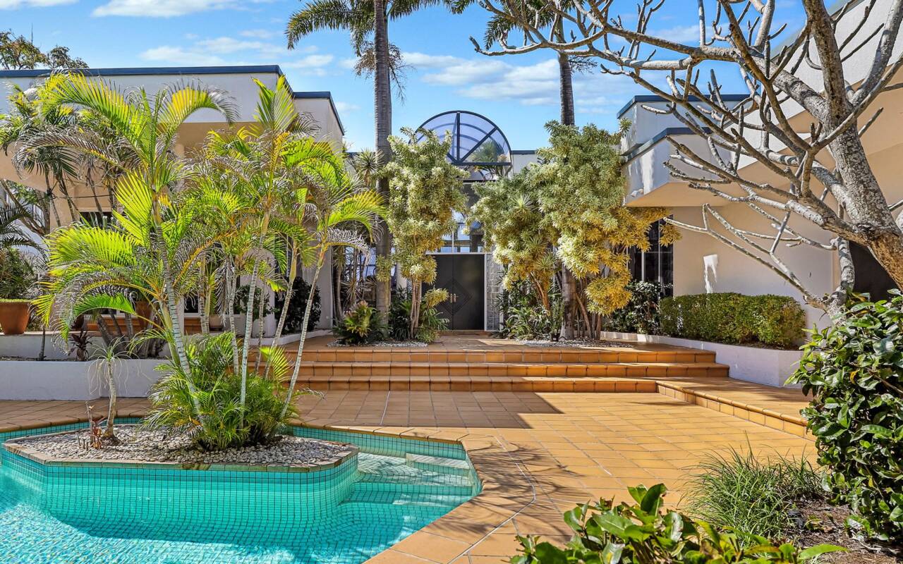 31 Norseman Court, Paradise Waters, Qld 4217 AU