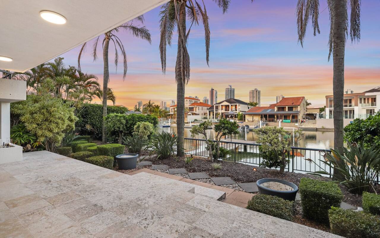 31 Norseman Court, Paradise Waters, Qld 4217 AU