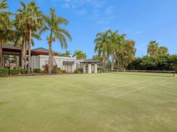 61A/64 Gilston Road, Nerang, QLD 4211 AU