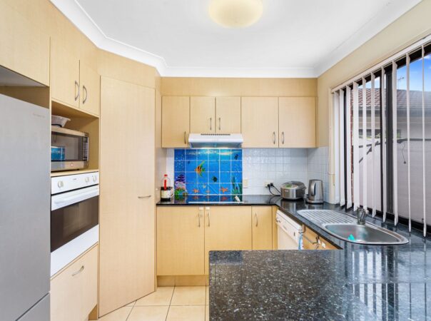 61A/64 Gilston Road, Nerang, QLD 4211 AU